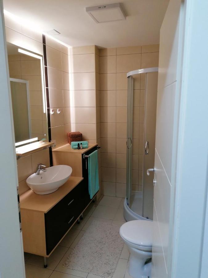 Emili Apartman Ягодина Екстер'єр фото