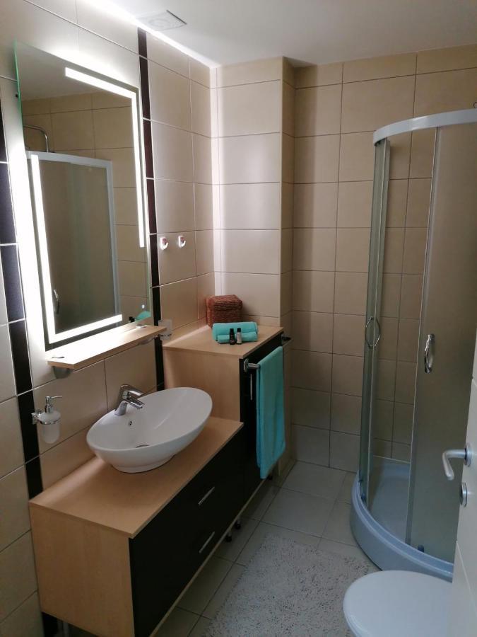 Emili Apartman Ягодина Екстер'єр фото