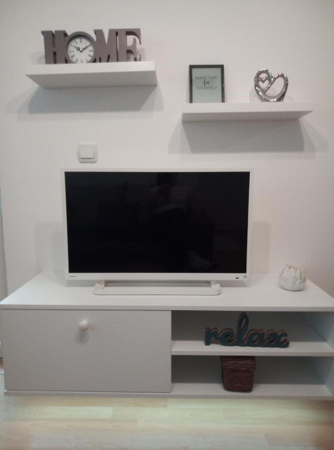Emili Apartman Ягодина Екстер'єр фото